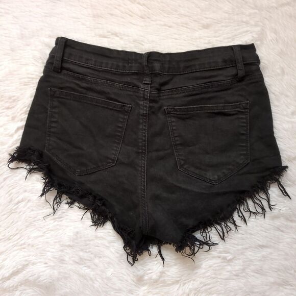 KanCan Distressed Raw Hem Denim Shorts Juniors Size 9 / 28 Black Casual Festival - Picture 2 of 10